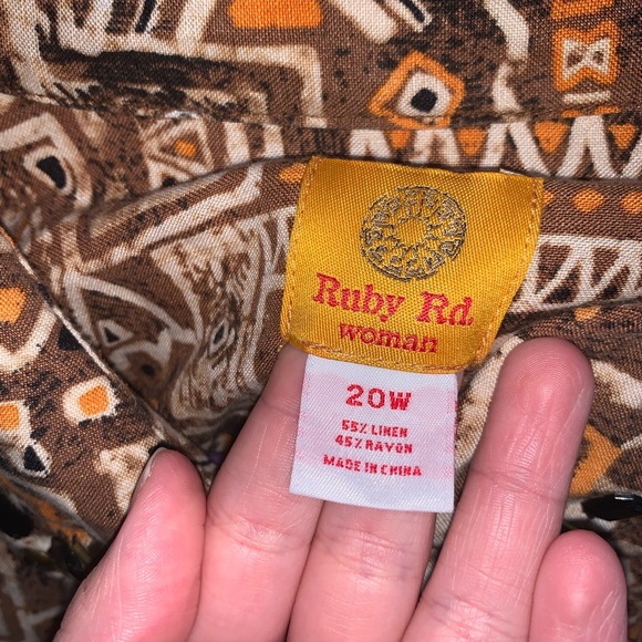 Ruby Rd. Woman beaded collar printed blouse shacket shirt size 20W - Picture 3 of 3